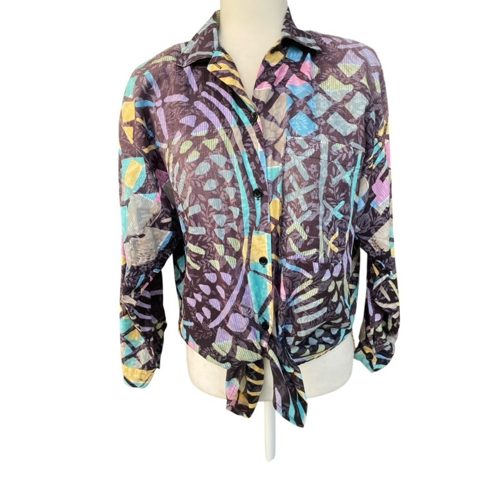 Mirrors Vintage Womens 90s Style Geometric Shirt
